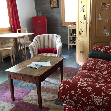 Chalet Le Knou 尚佩里 外观 照片